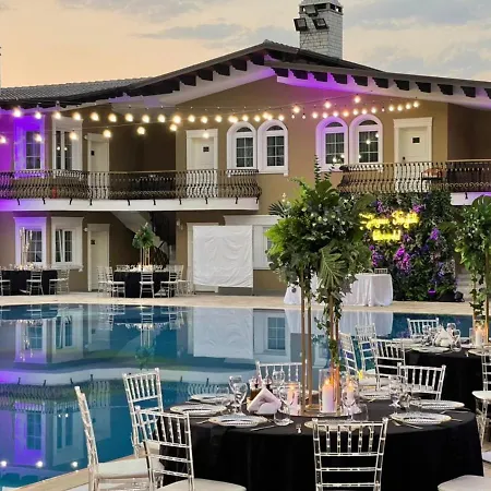 Palmanova Station touristique